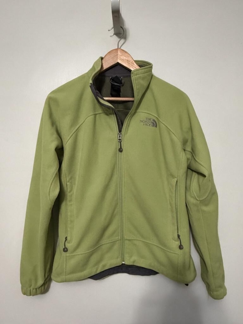 The North Face WindWall Fleece Jacket Womens Medium Lime Green Full Zip Coat